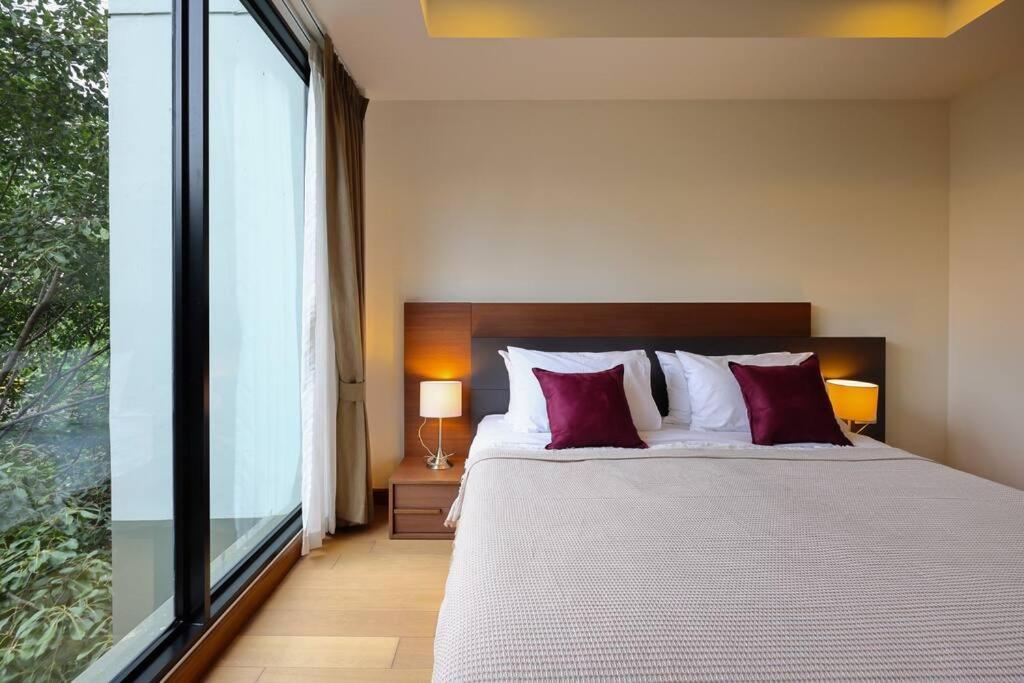 Specious Luxury 2 Bedrooms Apt. Chiang Mai Luaran gambar