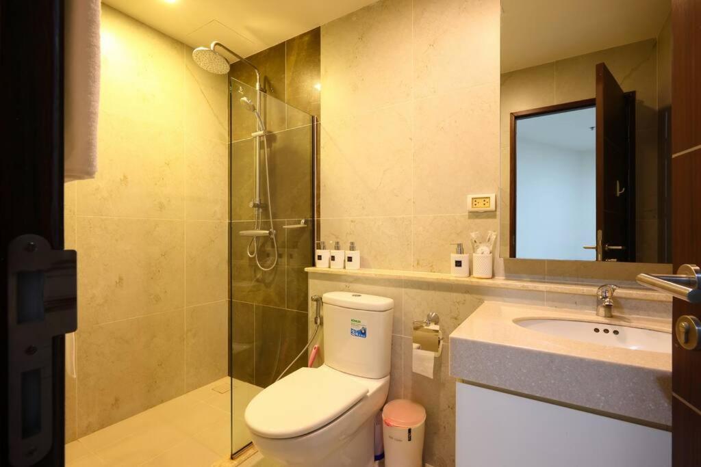 Specious Luxury 2 Bedrooms Apt. Chiang Mai Luaran gambar