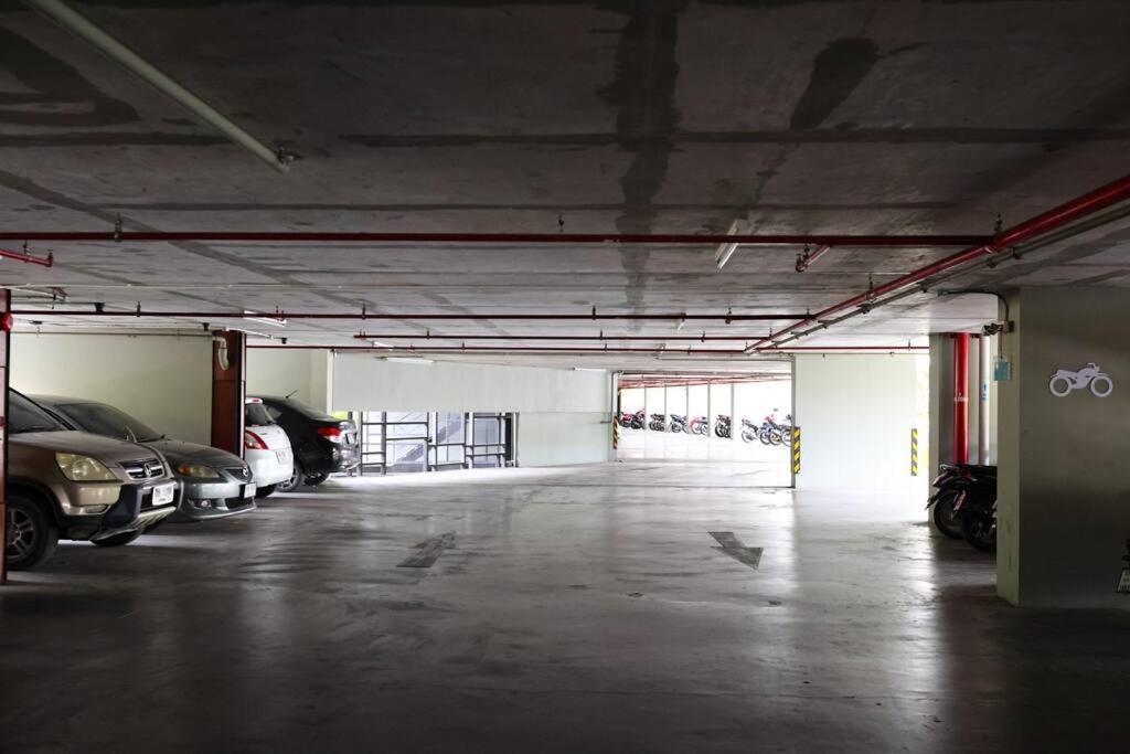Specious Luxury 2 Bedrooms Apt. Chiang Mai Luaran gambar