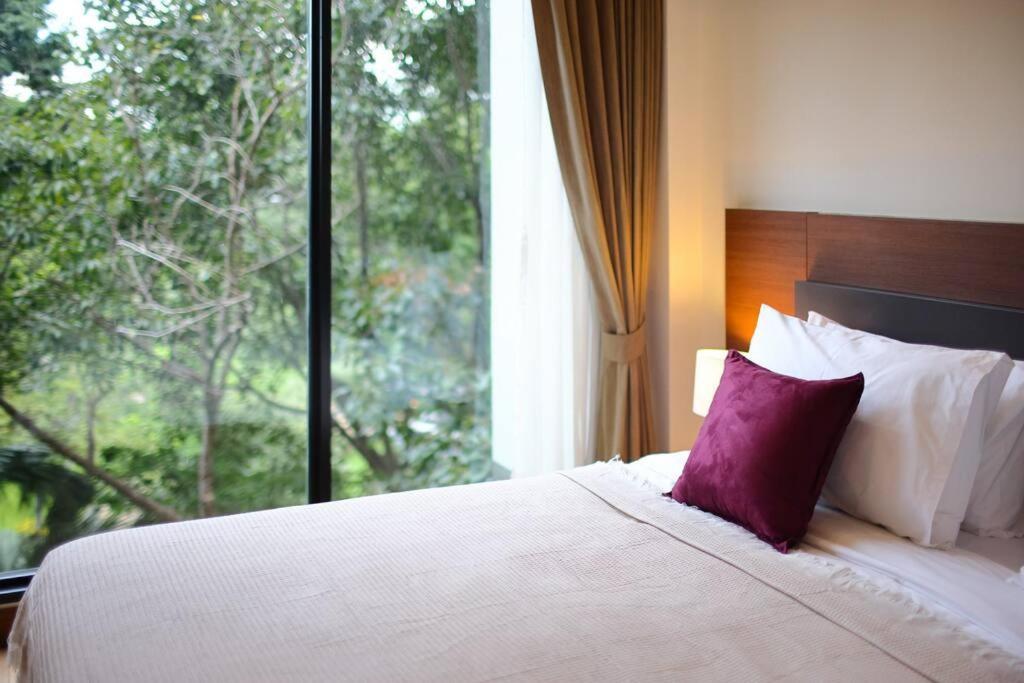 Specious Luxury 2 Bedrooms Apt. Chiang Mai Luaran gambar