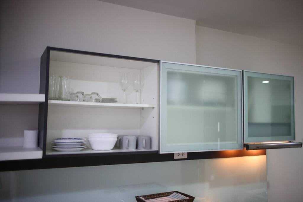 Specious Luxury 2 Bedrooms Apt. Chiang Mai Luaran gambar